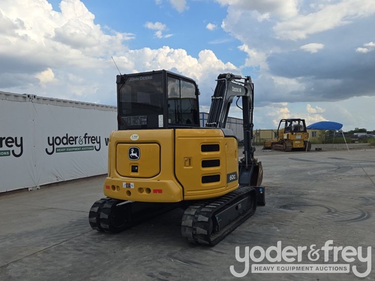 2020-deere-60g-image-5