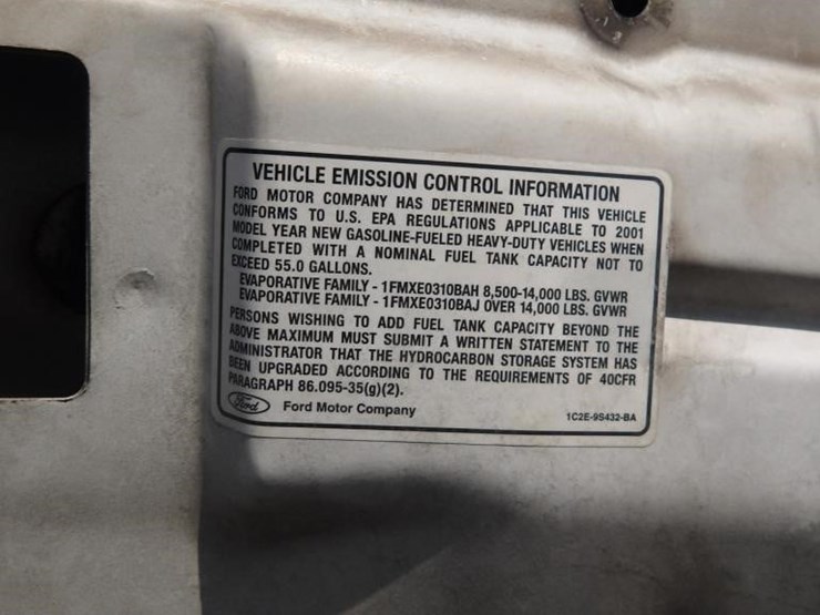 2001-ford-f350-image-16