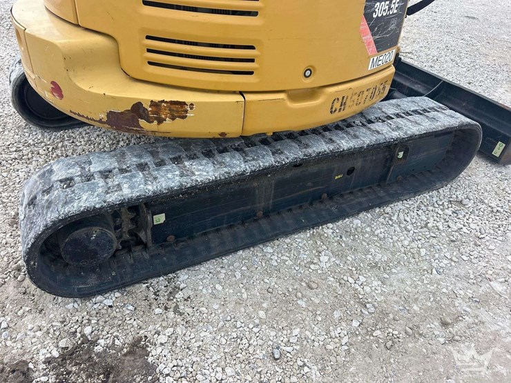 2019-caterpillar-305.5e2-cr-image-27