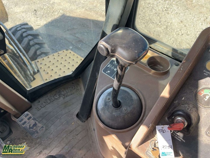 1994-deere-410d-image-14