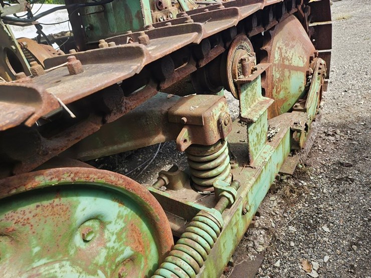 #2518-•-oliver-crawler-image-18