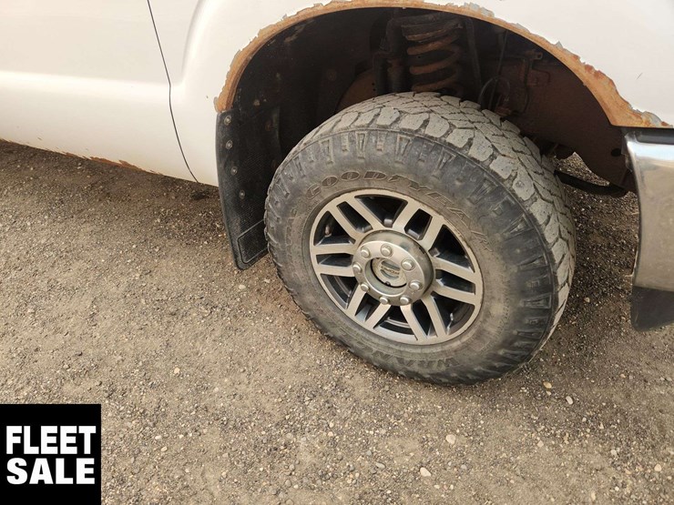 2015-ford-f350-image-35