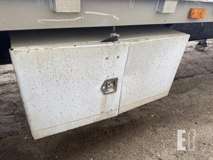 flatbed-semi-trailer-image-13