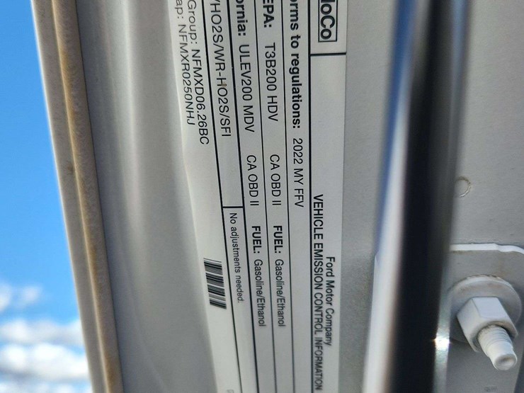 2022-ford-f250-image-33