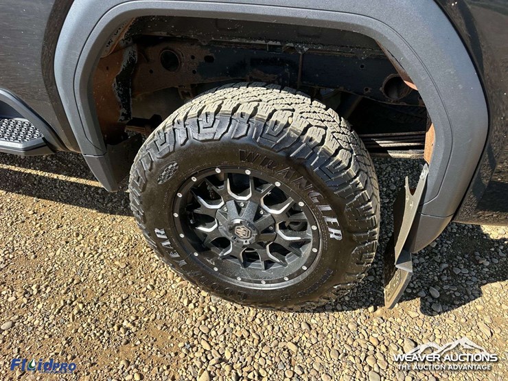 gmc-sierra-2500hd-image-40
