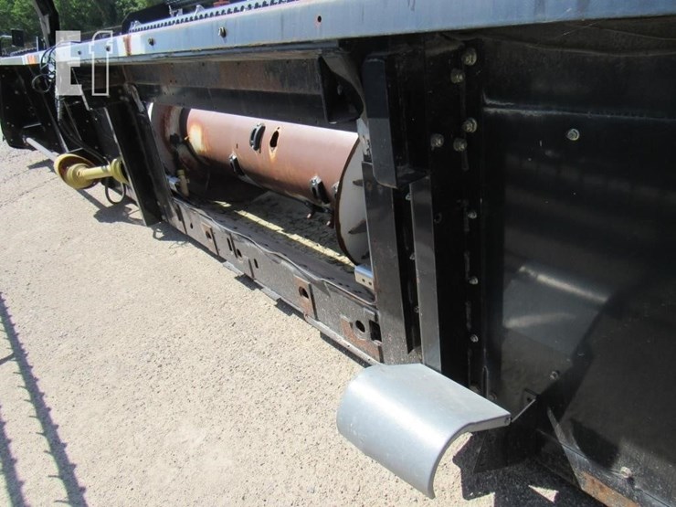 2001-massey-ferguson-9850-image-9