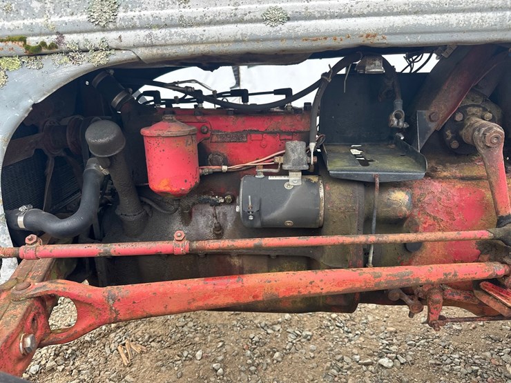 ford-8n-image-11