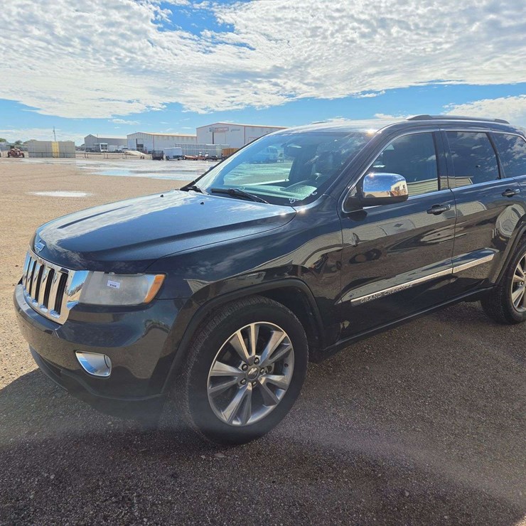 2013 JEEP GRAND CHEROKEE LAREDO