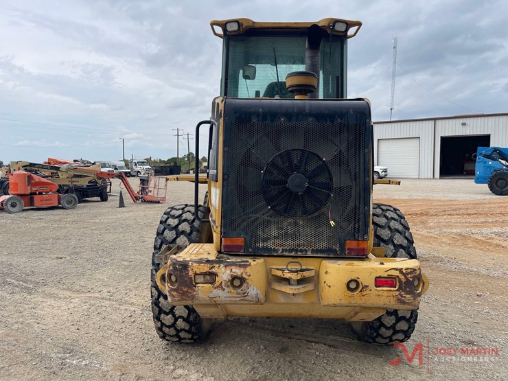 2001-caterpillar-924g-image-4