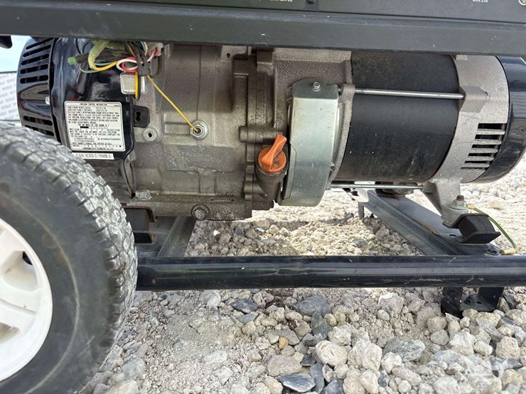 mi-t-m-portable-gasoline-generator-image-7