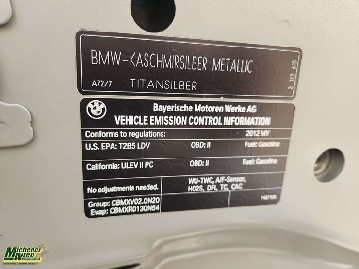 2012-bmw-x1-image-40