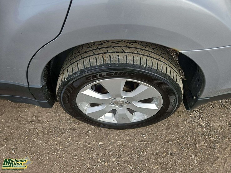 2012-subaru-outback-image-9