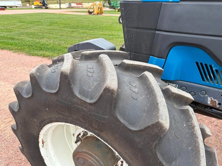 new-holland-8670-image-12