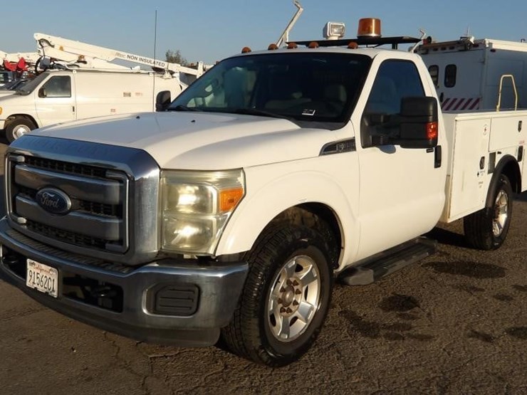 2011-ford-f350-image-1