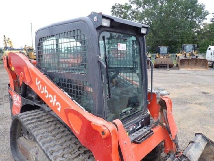 2023-kubota-svl65-2-image-21