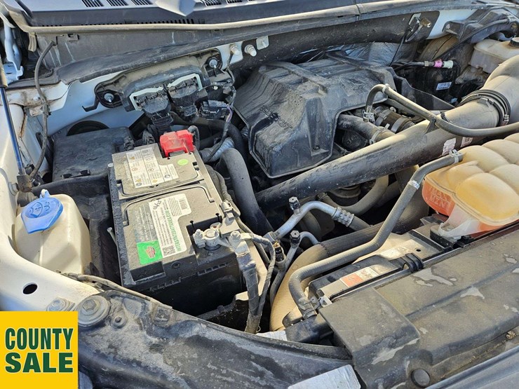 2016-ford-f150-image-27