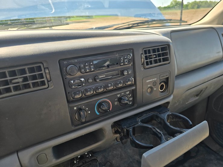 2003-ford-f350-image-52