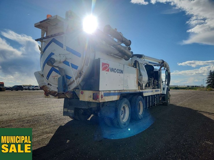2007-international-workstar-7500-image-4