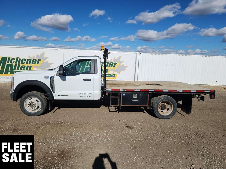 2023-ford-f550-image-5