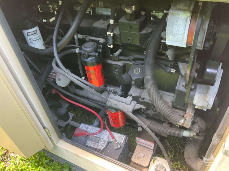 2008-generac-sd135-135kw-standby-diesel-generator-image-13