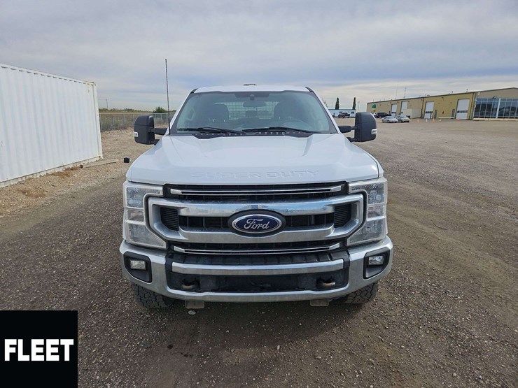 2022-ford-f250-image-8