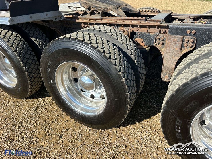 kenworth-t800-image-60