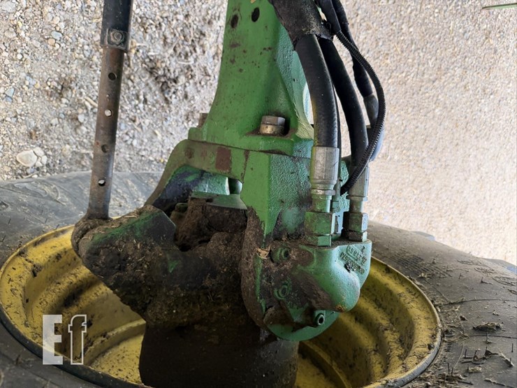 2011-john-deere-9770-sts-image-38