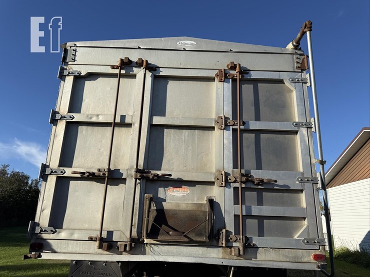 2000-ford-f750-sd-image-46