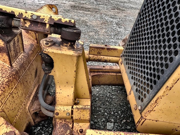 caterpillar-d3c-xl-image-17