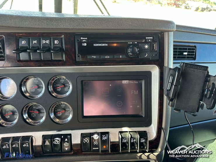 kenworth-t800-image-24