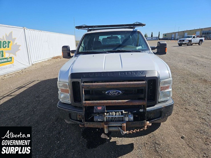 2010-ford-f250-image-8