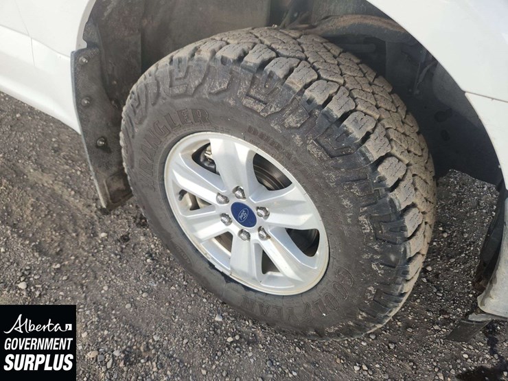 2019-ford-f150-image-12