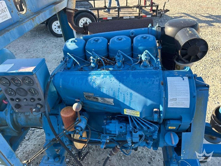 thompson-6ts-99-6in-self-priming-towable-dewatering-pump-image-10