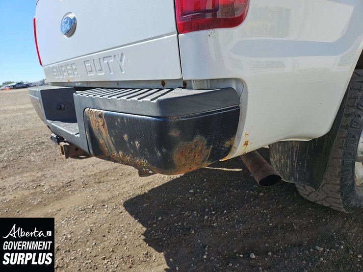 2010-ford-f250-image-30