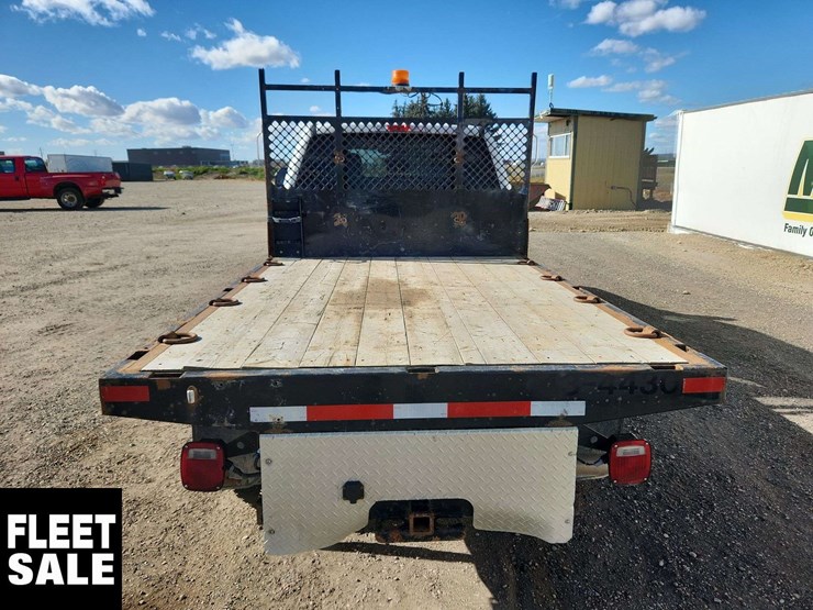 2021-ford-f350-image-6