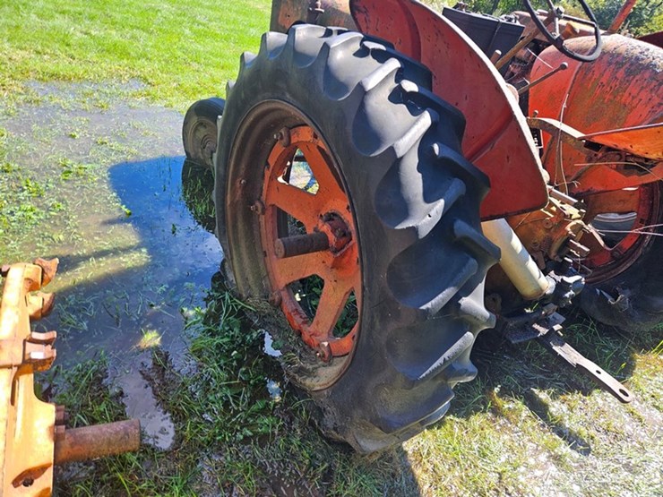 #2523-•-case-tractor-image-28