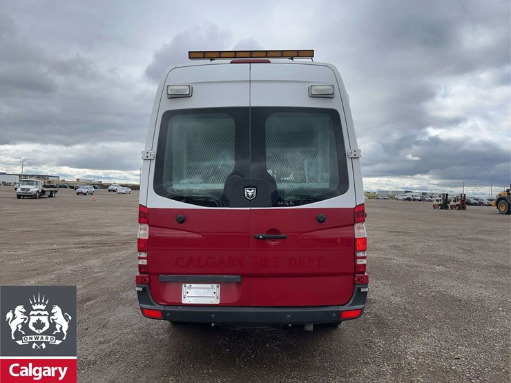 2008-dodge-sprinter-3500-image-6