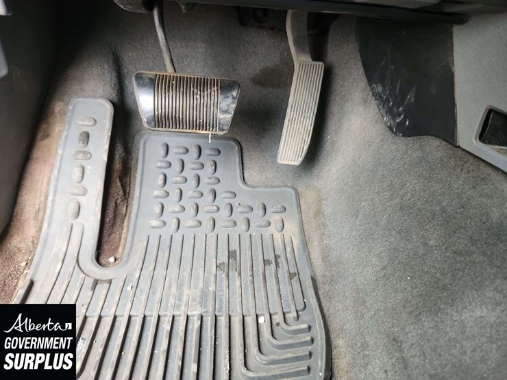 2006-jeep-grand-cherokee-limited-image-13
