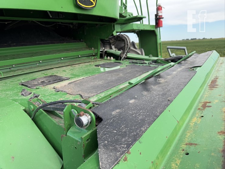2011-john-deere-9770-sts-image-74