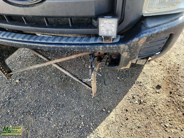 2013-ford-f350-image-50