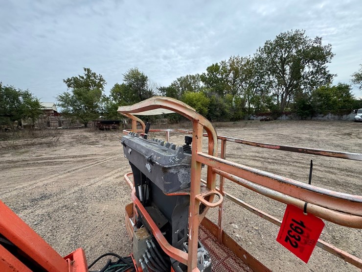 2005-jlg-450aj-image-38