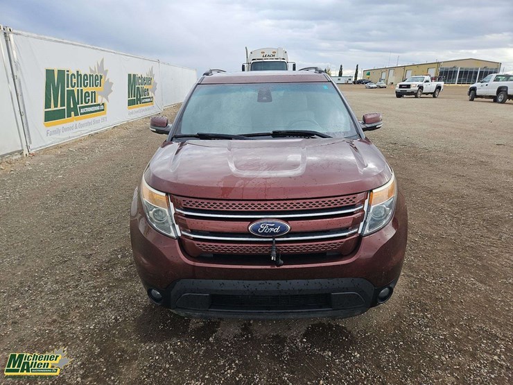 2015-ford-explorer-limited-image-5