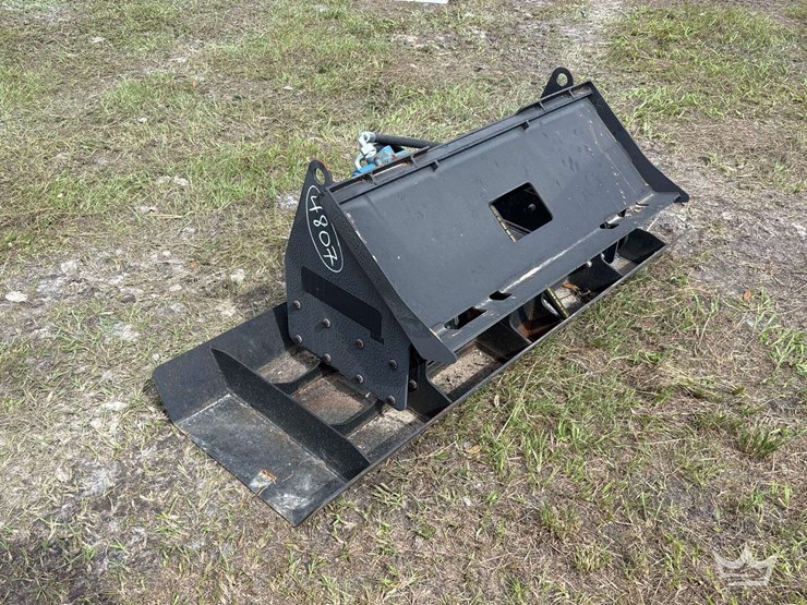2025-pabreak-72in-hydraulic-vibratory-compactor-skid-steer-attachment-image-4