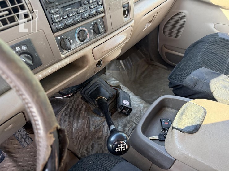 1999-ford-f350-xl-image-17