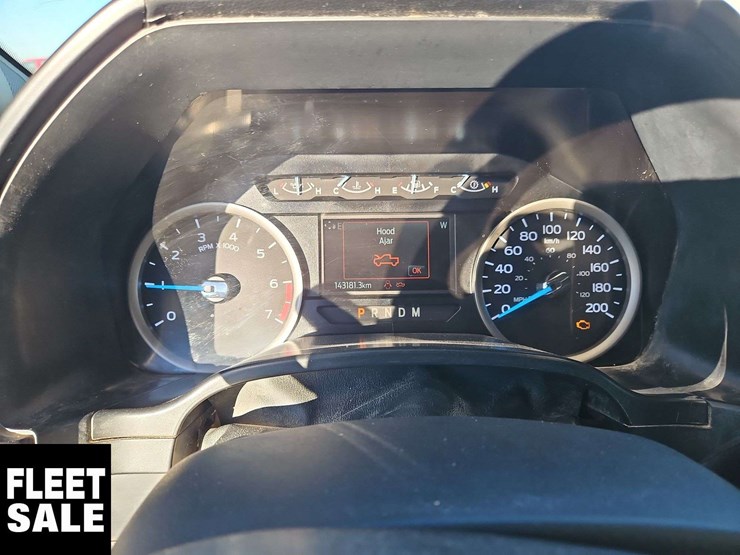 2021-ford-f350-image-17