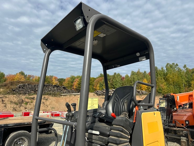 volvo-ec27d-image-6