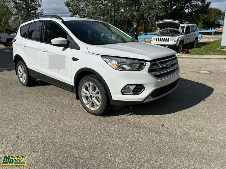 2018-ford-escape-image-2