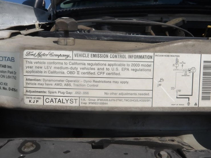 2003-utility-van-image-9
