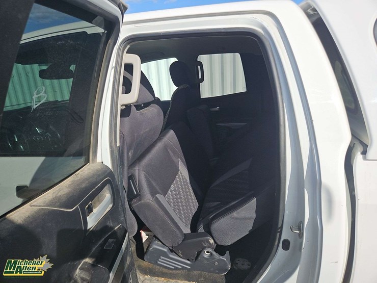 2019-toyota-tundra-image-16