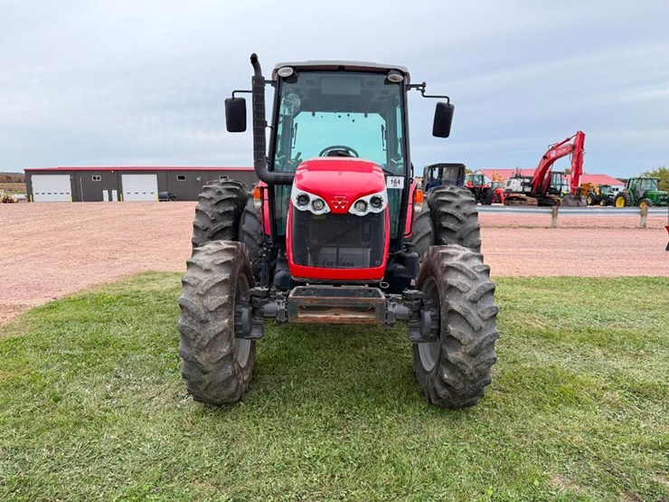 massey-ferguson-4610-image-2